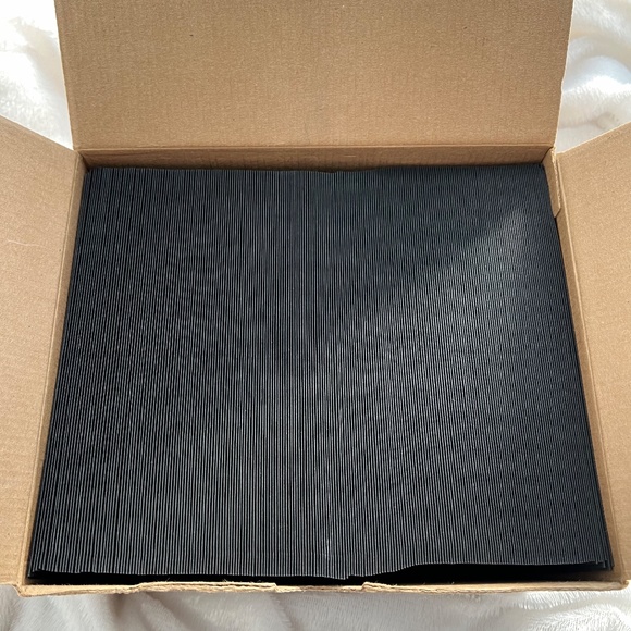 A7 black Invitation Envelopes - Picture 3 of 6